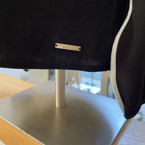 NWT! MARC NEW YORK V Neck Blouse Top Black W/ White Stripe Flared Sleeve - Picture 2 of 10